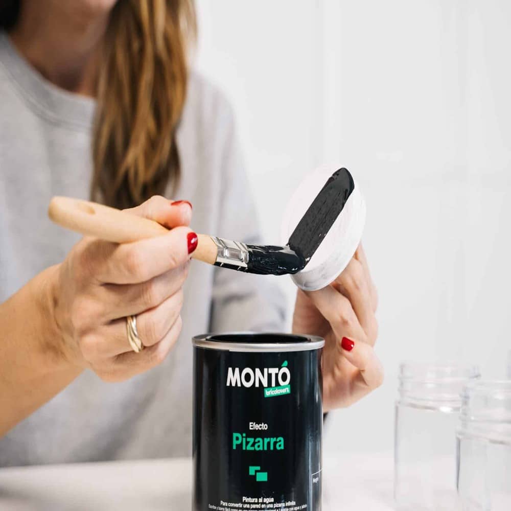 Vopsea decorativa cu Efect de Tabla de scris, transforma orice perete in tabla pe care poti scrie cu creta, Monto, 500ml